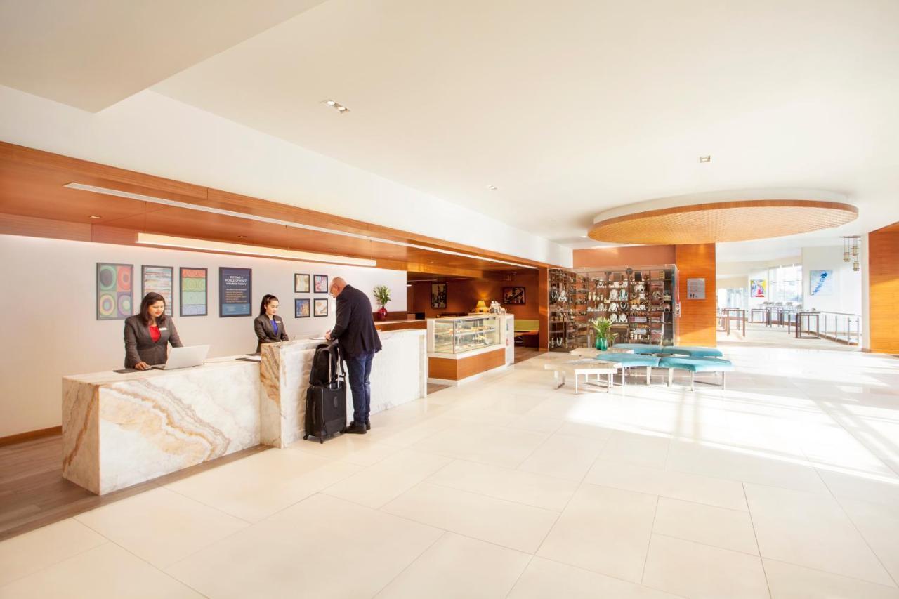 Hyatt Place Hyderabad Banjara Hills Dış mekan fotoğraf Lobby